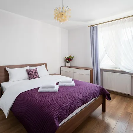 Wola Radziwie Homely Apartment Varsovia Exterior foto