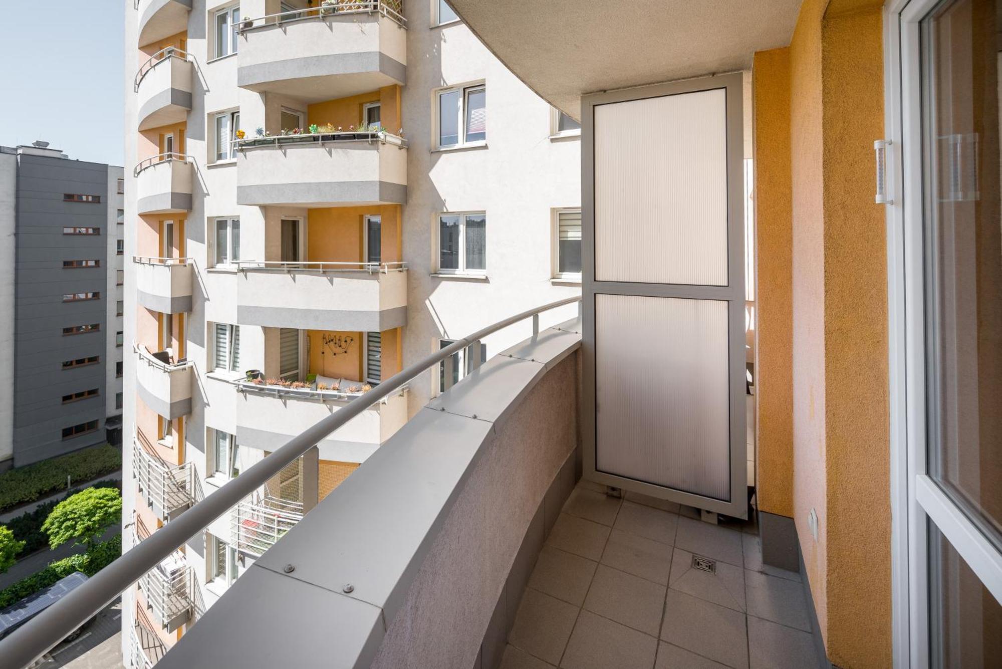 Wola Radziwie Homely Varsovia